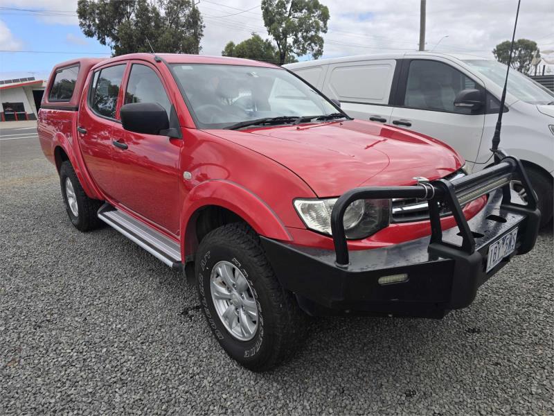 2014 MITSUBISHI TRITON DOUBLE CAB UTILITY GLX (4x4) MN MY15